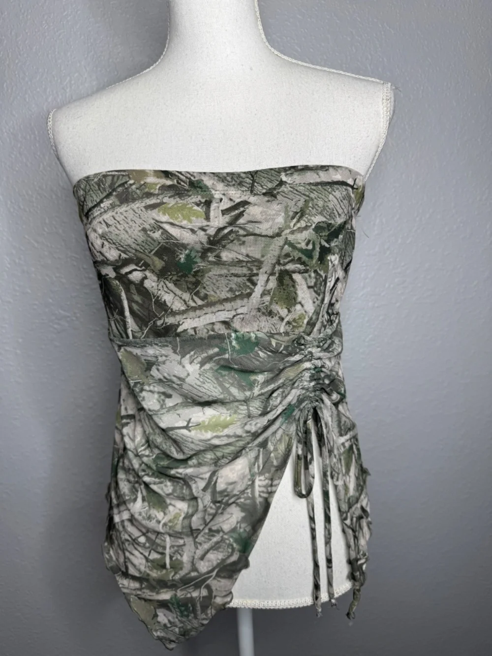 Rebellious Dreamer‎ XL camouflage strapless ruching top